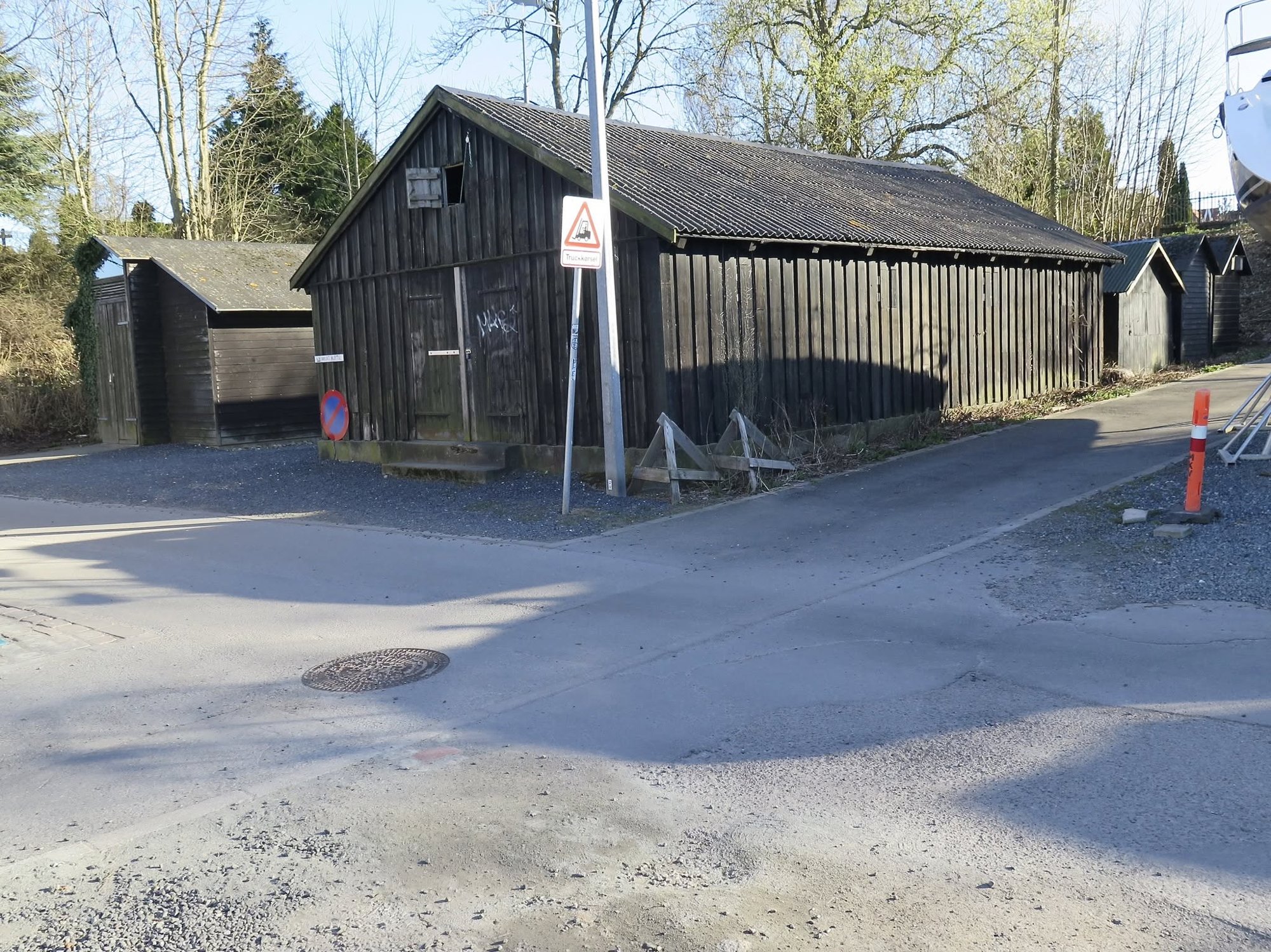 Sildemarken i Middelfart med kig mod strandarealet og skrænten ved Vestre Kirkegård.