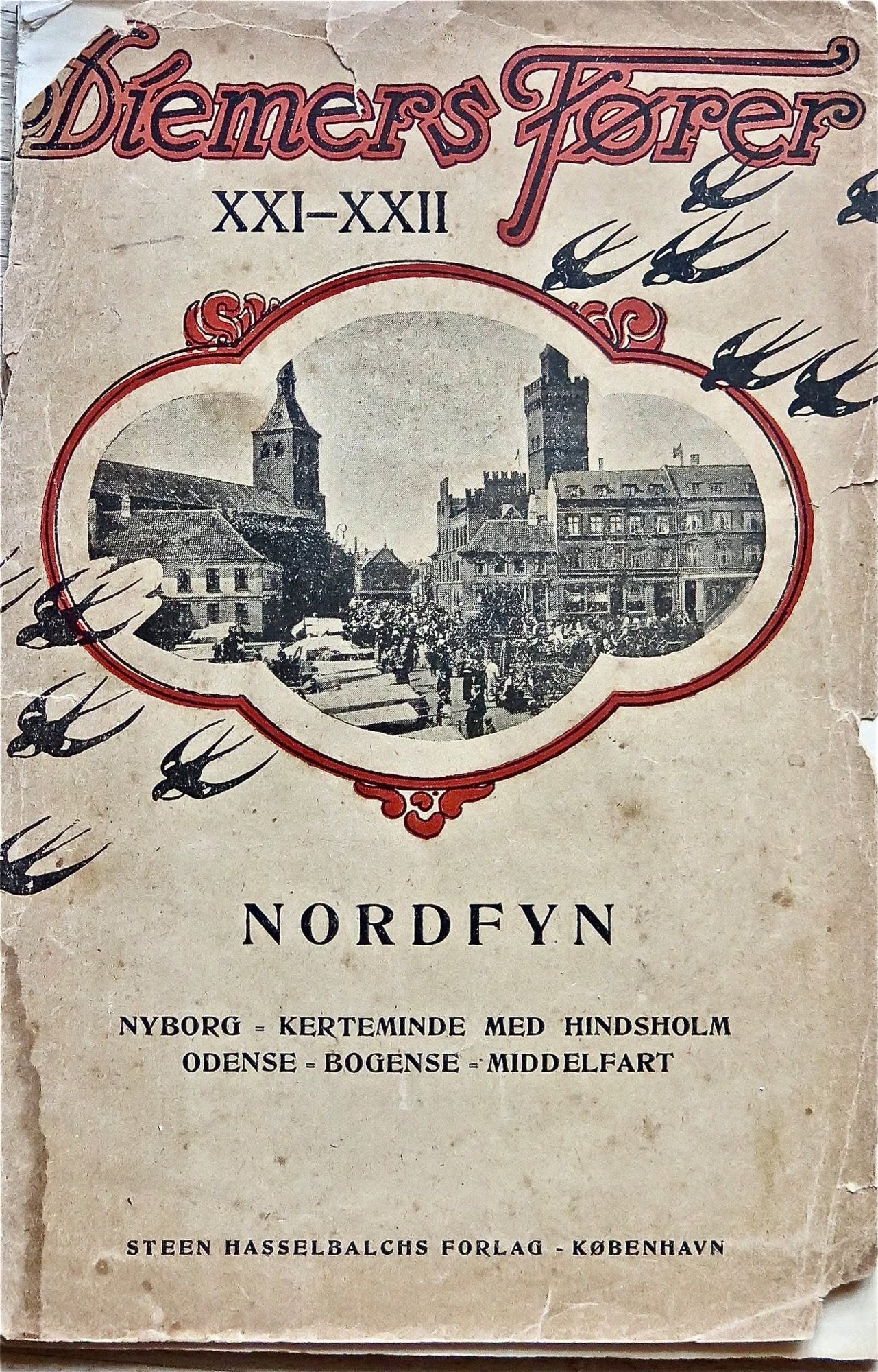 Udsigt over stien mod Hindsgavl Slot og Lillebælt i 1920'erne.
